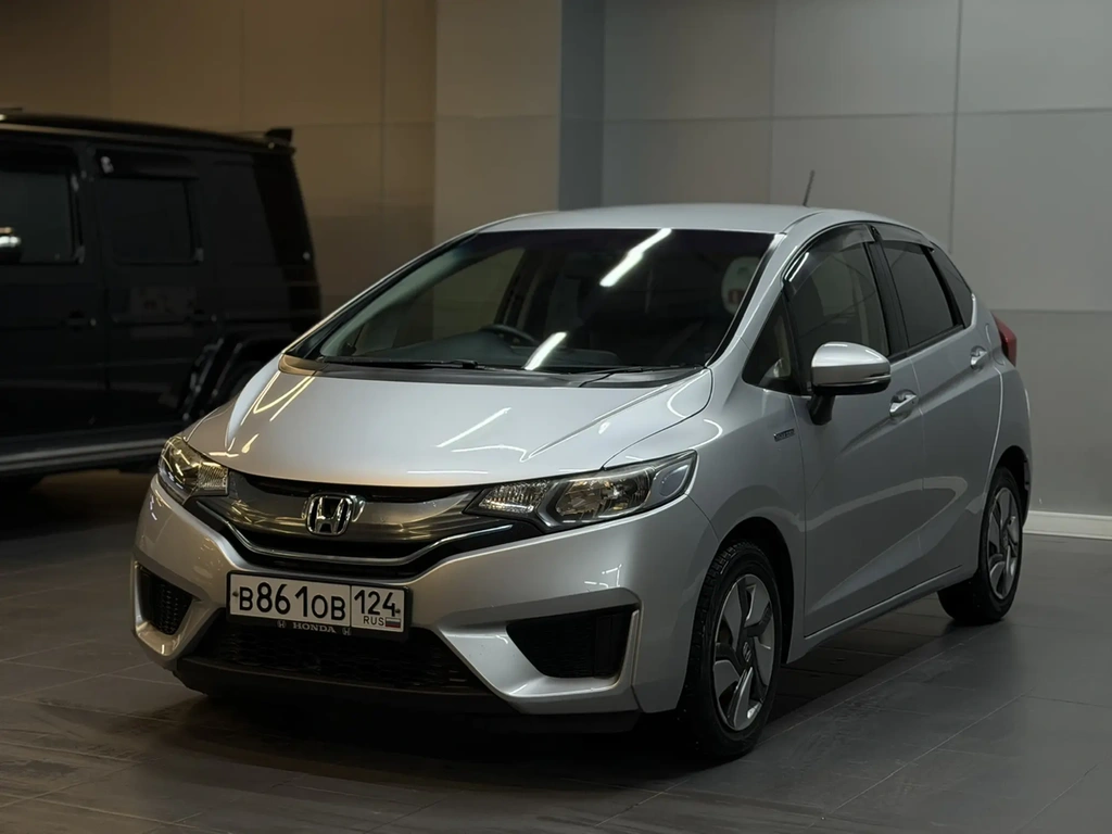 Хетчбэк Honda Fit 2014 года, 997000 рублей, Красноярск