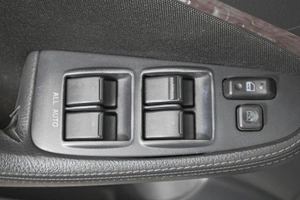 Седан Toyota Avensis 2006 года, 999000 рублей, Кемерово