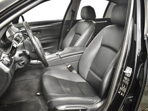 Седан BMW 5 серия 2013 года, 1230100 рублей, Казань