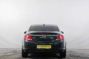 Седан Opel Insignia 2010 года, 999000 рублей, Кемерово