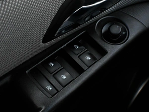 Седан Chevrolet Cruze 2013 года, 880000 рублей, Волгоград