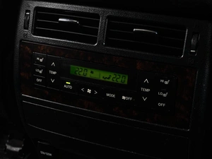 Внедорожник Toyota Land Cruiser 2012 года, 3594000 рублей, Тюмень