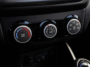 Седан Kia Rio 2017 года, 1350000 рублей, Краснодар