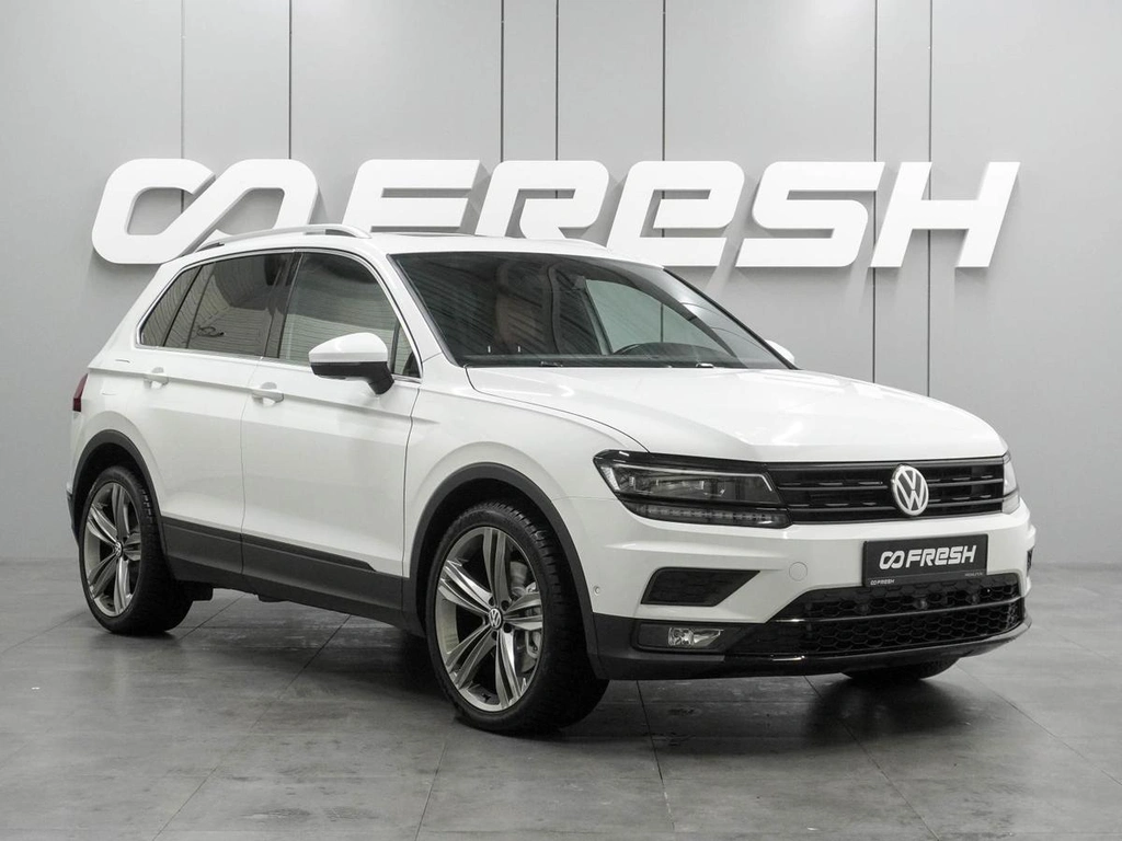 Внедорожник Volkswagen Tiguan 2018 года, 2948000 рублей, Воронеж