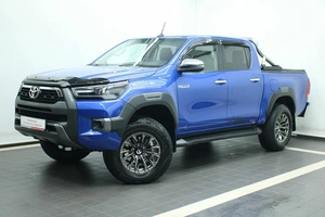Пикап Toyota Hilux 2017 года, 3700000 рублей, Красноярск