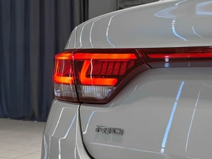 Седан Kia Rio 2020 года, 1397000 рублей, Красноярск