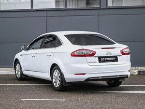 Седан Ford Mondeo 2011 года, 824070 рублей, Кирилловка
