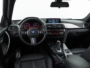 Седан BMW 3 серия 2018 года, 2537077 рублей, Москва