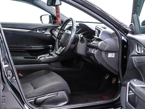 Хетчбэк Honda Civic 2018 года, 1820000 рублей, Красноярск