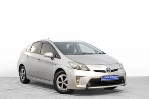 Лифтбек Toyota Prius 2013 года, 1149000 рублей, Барнаул
