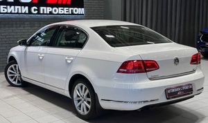 Седан Volkswagen Passat 2013 года, 1150000 рублей, Красноярск