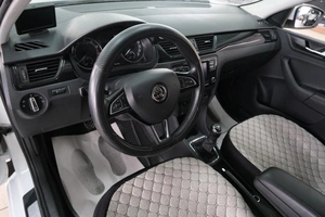 Лифтбек Skoda Rapid 2017 года, 1219000 рублей, Омск