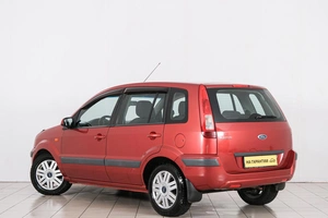 Хетчбэк Ford Fusion 2007 года, 579000 рублей, Красноярск
