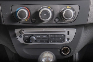 Седан Renault Fluence 2015 года, 899000 рублей, Томск
