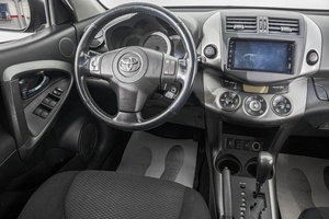 Внедорожник Toyota RAV4 2009 года, 1299000 рублей, Барнаул