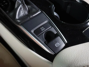 Седан Toyota Camry 2019 года, 2439000 рублей, Воронеж