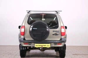 Внедорожник Chevrolet Niva 2008 года, 399000 рублей, Омск