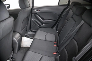 Седан Mazda 3 2015 года, 2139000 рублей, Пермь