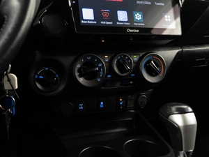 Пикап Toyota Hilux 2017 года, 3749999 рублей, Москва