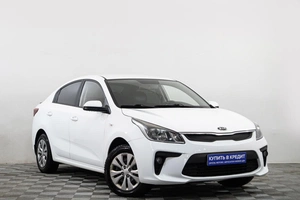 Седан Kia Rio 2019 года, 1719000 рублей, Сургут