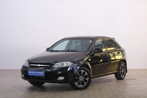 Хетчбэк Chevrolet Lacetti 2009 года, 529000 рублей, Омск
