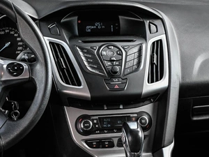 Хетчбэк Ford Focus 2012 года, 834000 рублей, Кирилловка