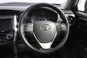 Универсал Toyota Corolla Fielder 2018 года, 1529000 рублей, Новосибирск