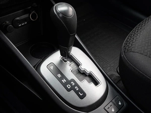 Хетчбэк Kia Rio 2012 года, 1000000 рублей, Краснодар