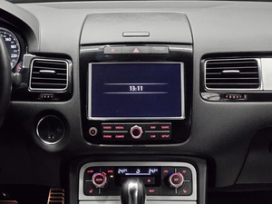 Внедорожник Volkswagen Touareg 2011 года, 1950000 рублей, Красноярск