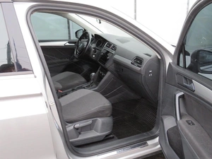 Внедорожник Volkswagen Tiguan 2020 года, 1890000 рублей, Брянск