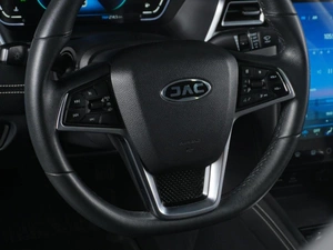 Лифтбек JAC J7 2023 года, 1599000 рублей, Минеральные Воды