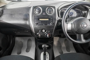 Хетчбэк Nissan Note 2013 года, 859000 рублей, Барнаул