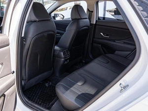 Седан Hyundai Elantra 2023 года, 2265000 рублей, Краснодар