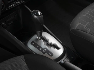 Седан Kia Rio 2013 года, 1155000 рублей, Омск