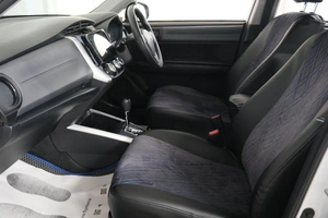 Универсал Toyota Corolla Fielder 2012 года, 1099000 рублей, Омск