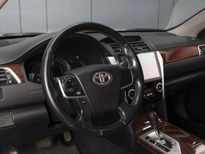Седан Toyota Camry 2012 года, 1908000 рублей, Омск