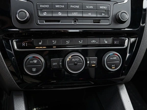 Седан Volkswagen Jetta 2015 года, 1419000 рублей, Краснодар