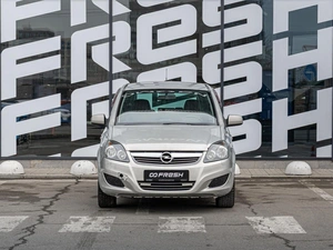 Минивэн Opel Zafira 2011 года, 680000 рублей, Краснодар