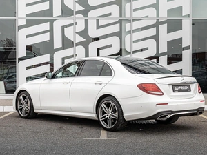 Седан Mercedes-benz E-класс 2016 года, 2835000 рублей, Краснодар