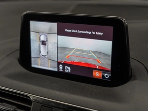 Хетчбэк Mazda Axela 2018 года, 1500000 рублей, Красноярск