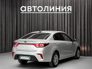 Седан Kia Rio 2019 года, 949000 рублей, Красноярск