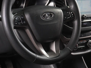 Седан ВАЗ (LADA) Vesta 2017 года, 950000 рублей, Минеральные Воды