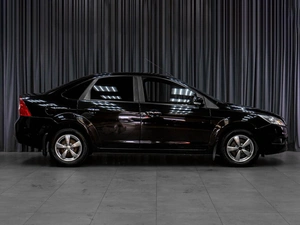 Седан Ford Focus 2009 года, 599000 рублей, Тюмень