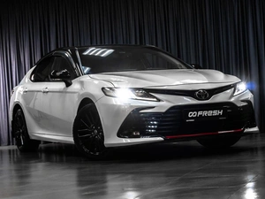 Седан Toyota Camry 2021 года, 3499000 рублей, Тюмень