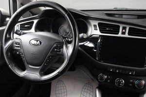 Хетчбэк Kia Ceed 2014 года, 949000 рублей, Оренбург