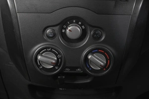 Хетчбэк Nissan Note 2017 года, 949000 рублей, Кемерово