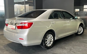 Седан Toyota Camry 2013 года, 1359000 рублей, Абакан