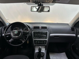 Хэтчбек 4 дв. Skoda Octavia 2012 года, 1150000 рублей, Смоленск