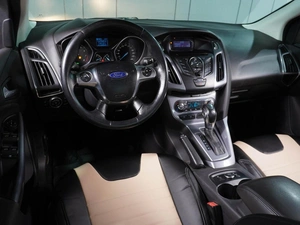 Хетчбэк Ford Focus 2012 года, 849000 рублей, Воронеж