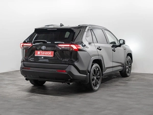 Внедорожник Toyota RAV4 2024 года, 5300000 рублей, Красноярск